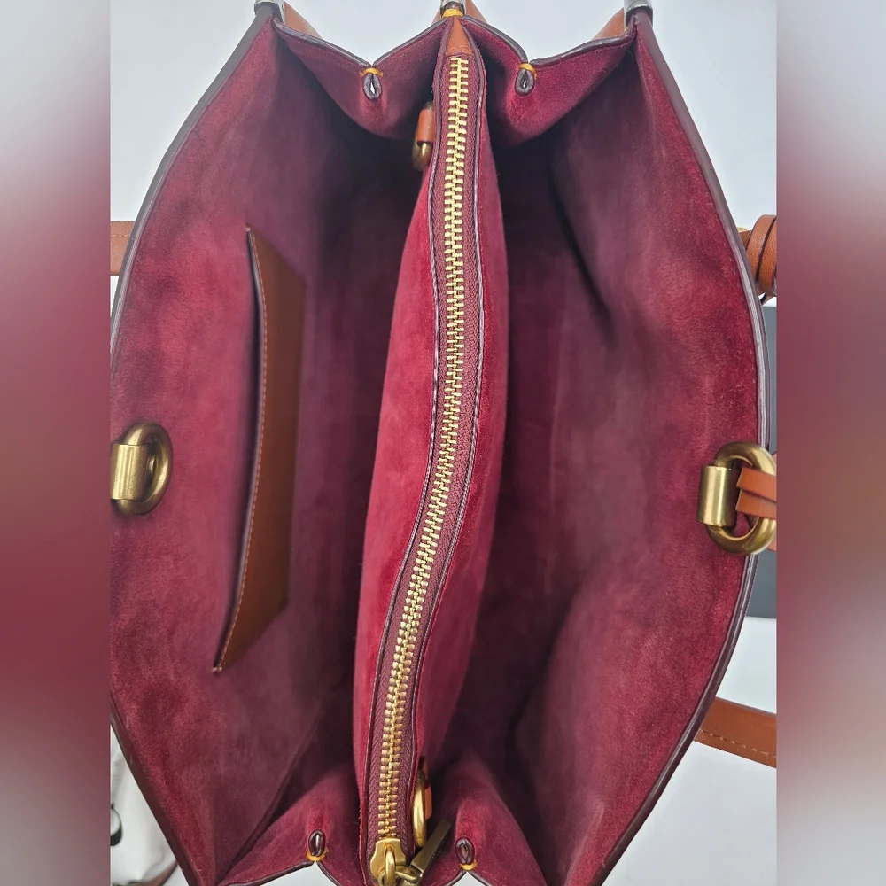 Coach 1941 Glovetanned Leather Cooper Carryall - Picture 9 of 16